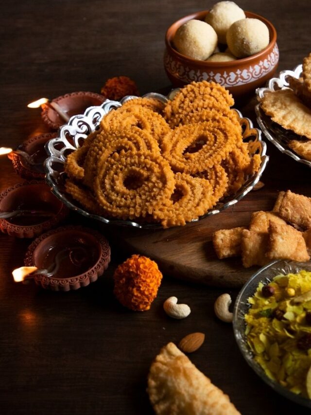 Top Diwali Snacks To Light Up Your Party