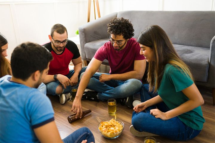 truth or dare with friends
