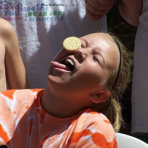 face the cookie