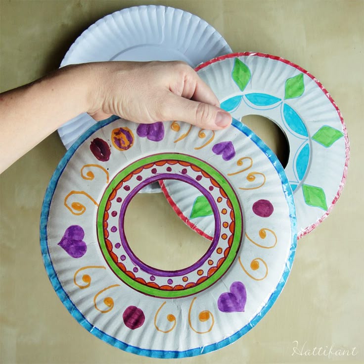 Paper Plate Frisbees